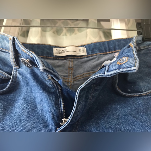Zara Traffaluc denim collection shorts size 6 US women’s EUC - Picture 5 of 7